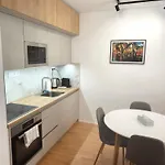Modern Senica